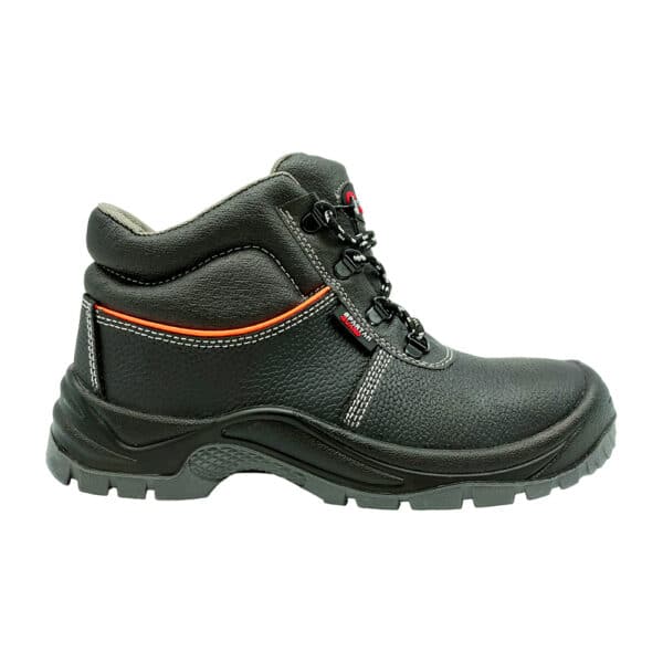 safety shoes in uae